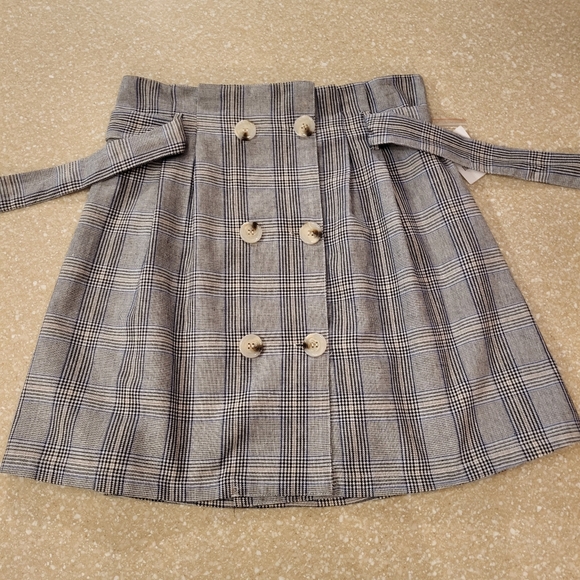 BNWT Charlotte Russe Plaid Skirt - Picture 2 of 4